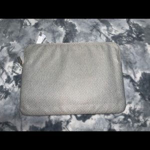 MacBook Air 13” laptop sleeve/zip up case